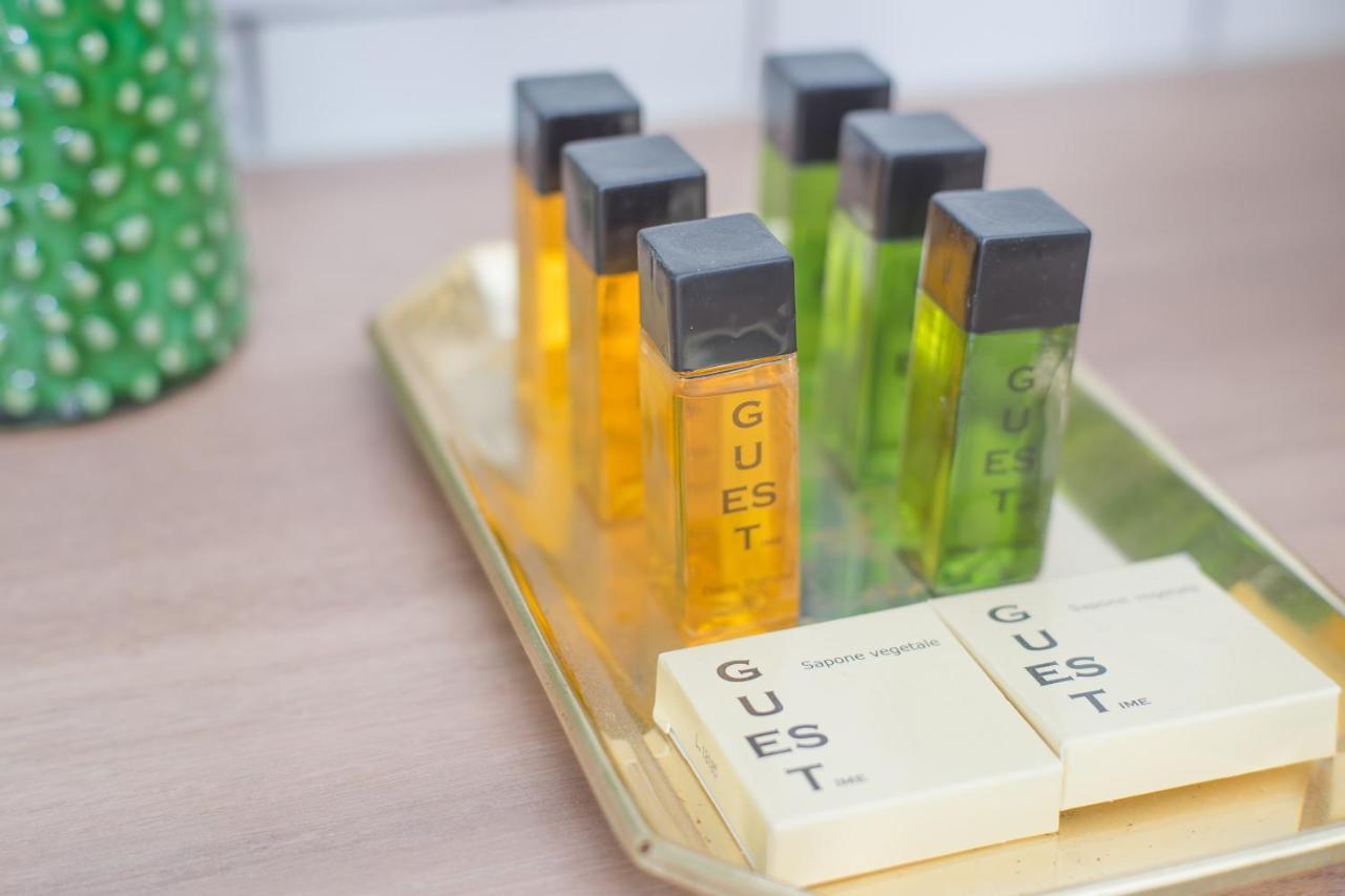 The Charming Trocadero Eiffel Tower * Paris